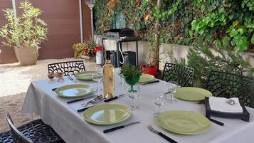 Restauration extérieure