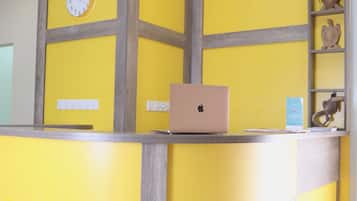 Mostrador para check-in y check-out