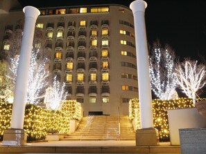 Front of property – evening/night - Hotel Heritage Resorts (Kumagaya)