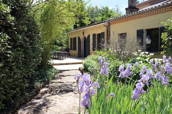 La maison et sa terrasse