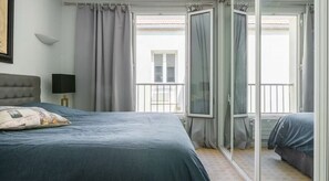 3 bedrooms, iron/ironing board, travel cot, WiFi