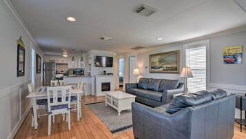 TV, fireplace, DVD player