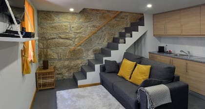 House in the Typical Center of Porto with WiFi and Ac