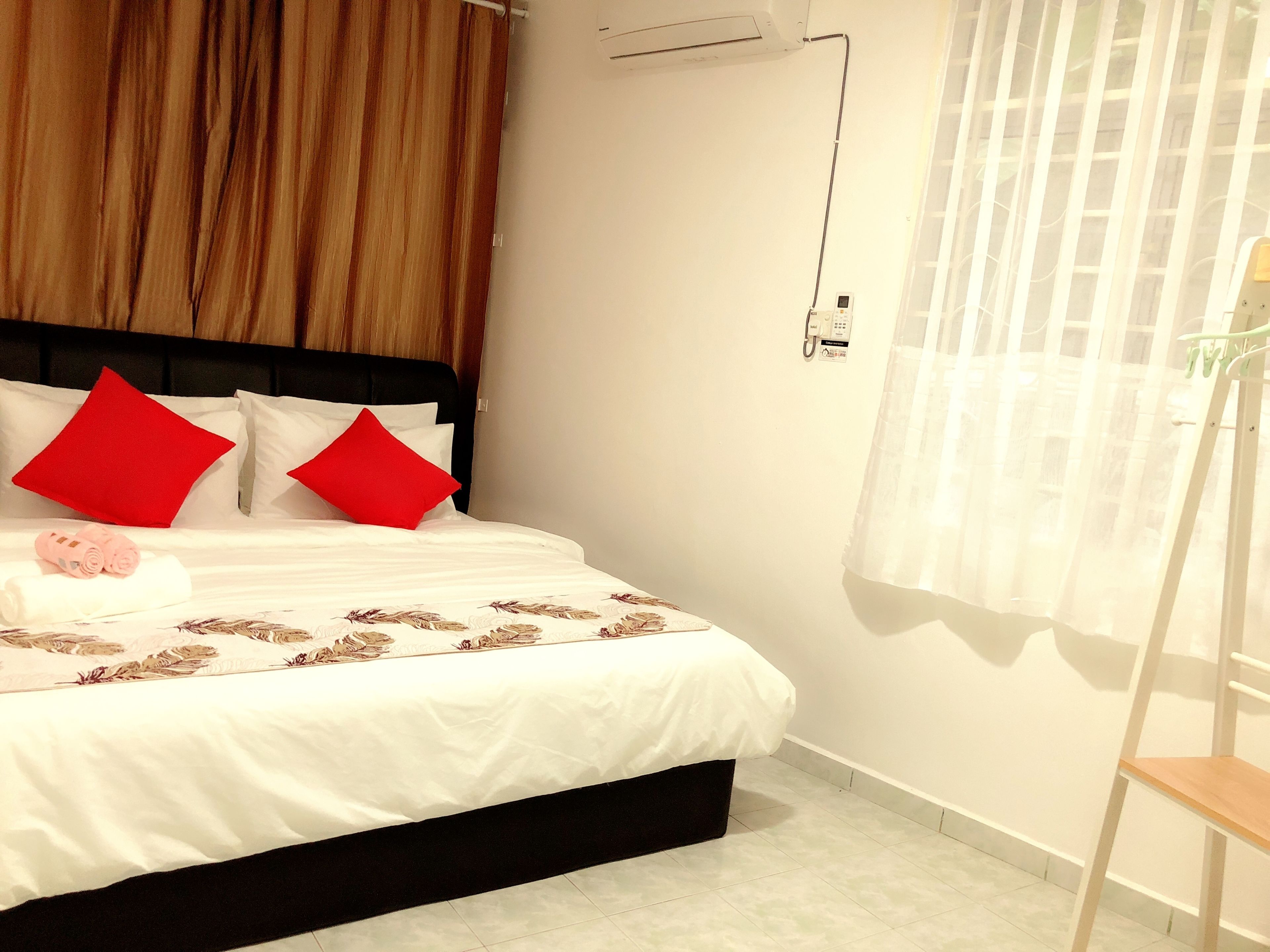 Down comforters, blackout drapes, free WiFi