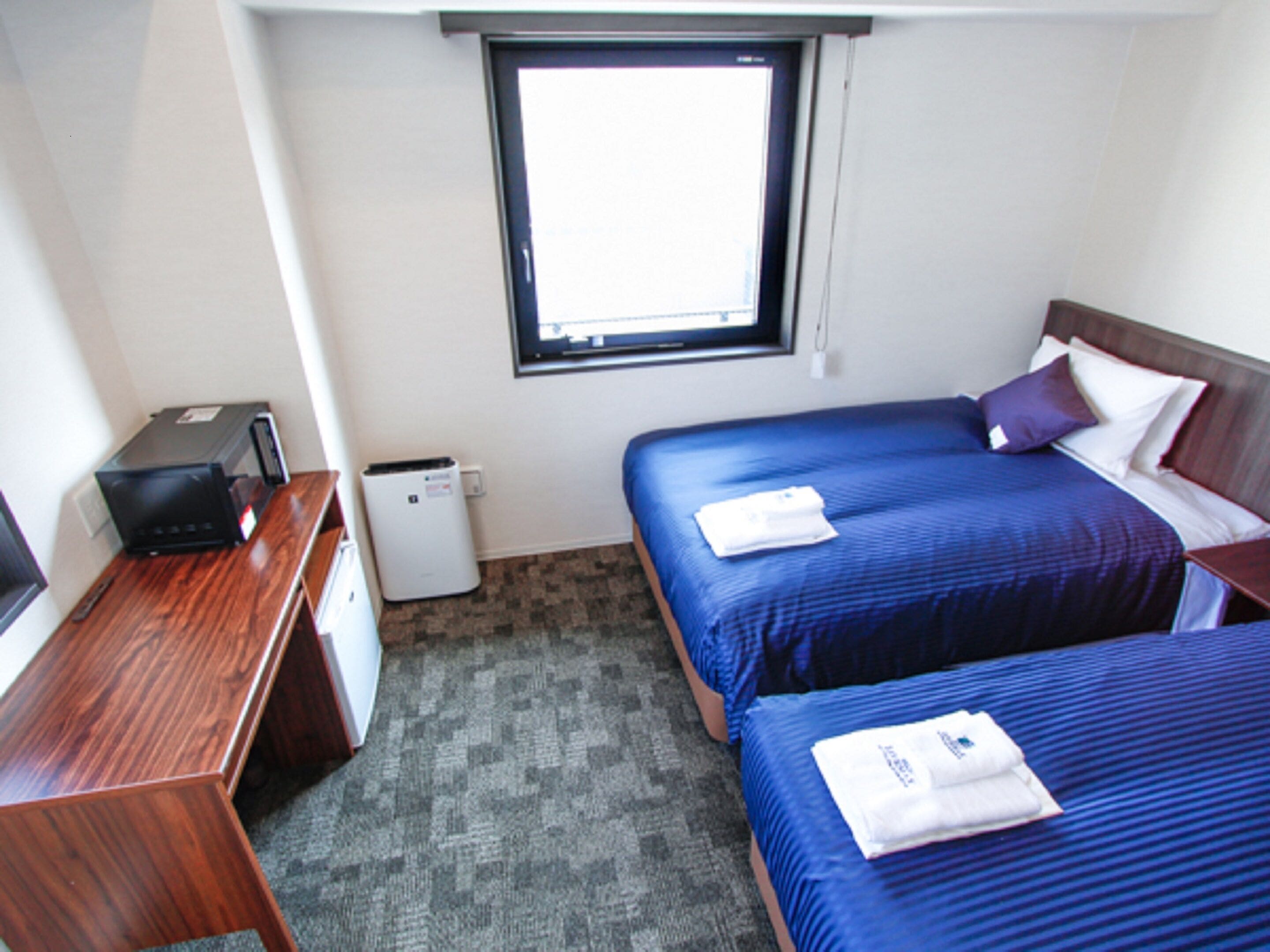 1 bedroom, desk, laptop workspace, iron/ironing board