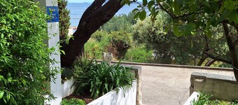 Apartment Srsen for 2 people in Kuciste