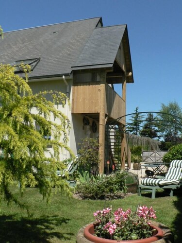 Zwischen Deauville und Honfleur,  gemütliche Ferienwohnung mit grossem Garten