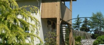 Between Deauville and Honfleur, bright and cozy gite with large garden