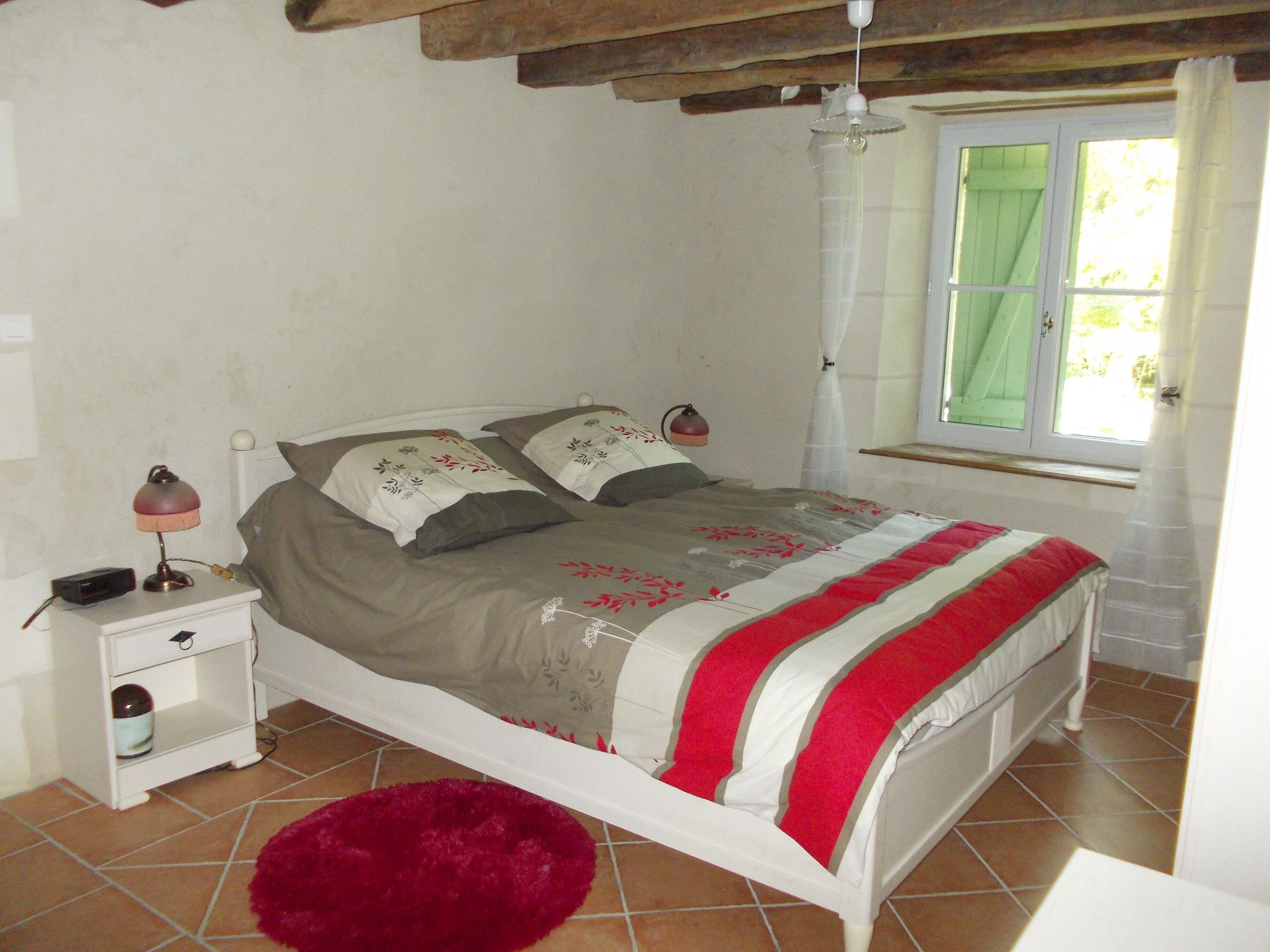 2 chambres, fer et planche à repasser, lit parapluie, Wi-Fi gratuit