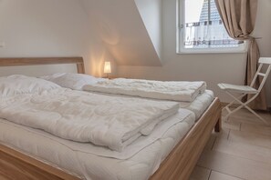 1 bedroom, iron/ironing board, travel crib, free WiFi