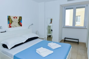 2 Schlafzimmer, Bügeleisen/Bügelbrett, Reisekinderbett, kostenloses WLAN