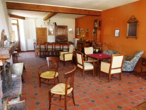 Dining - FAMILY HOUSE 20-22 people (La Bâtie-Neuve)