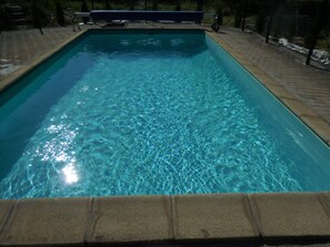 Outdoor pool, a heated pool - FAMILY HOUSE 20-22 people (La Bâtie-Neuve)