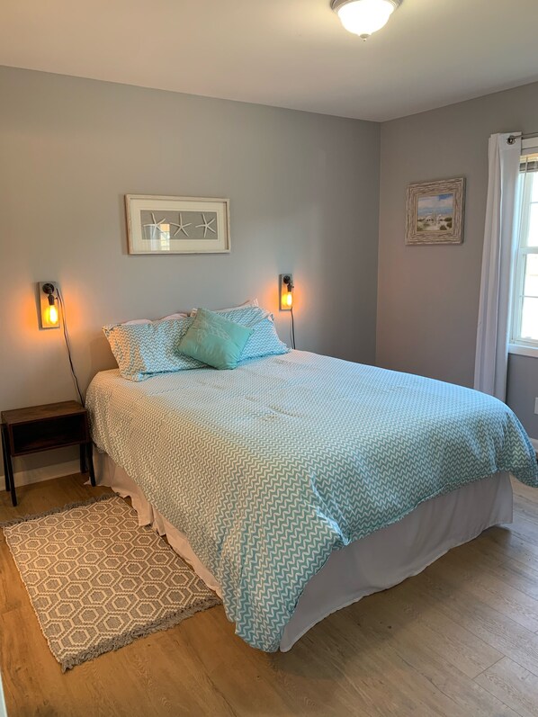 4 bedrooms, travel cot, free WiFi, bed sheets