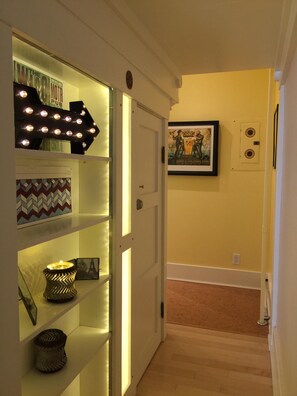 Interior - 1-bdrm in middle of OTR action; Just Renovated Fenced Parking on Premise; 65" TV (Cincinnati)