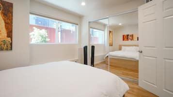 2 dormitorios, tabla de planchar con plancha, wifi gratis y ropa de cama