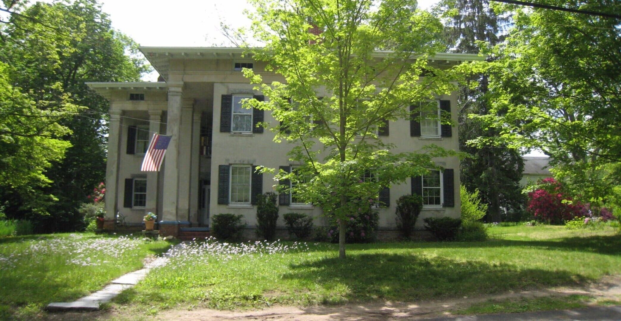 Historic Mansion 1841