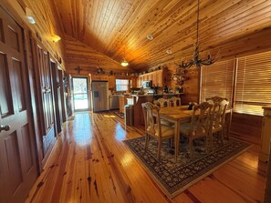 تناول الطعام