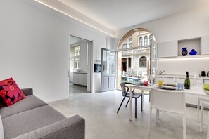 Smart-TV, Videospiele, Arbeitsbereiche