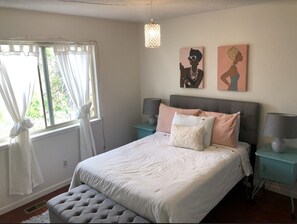 2nd Bedroom has a full bath and shared bath. - Spacious Furnished Retreat Near Trails, Hospitals, & Denver's South Metro (Littleton)