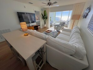 Fernseher, DVD-Player