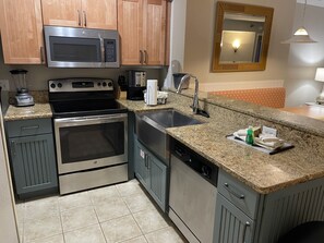 Fridge, microwave, oven, stovetop - Ocean Front 2 BR 2 BA, 8/29/25 Fri to 9/5/25 Fri, Room # 1110, Shorecrest I (North Myrtle Beach)