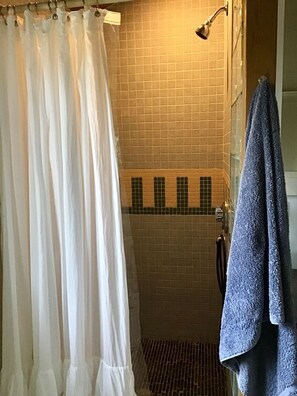 Hair dryer, towels