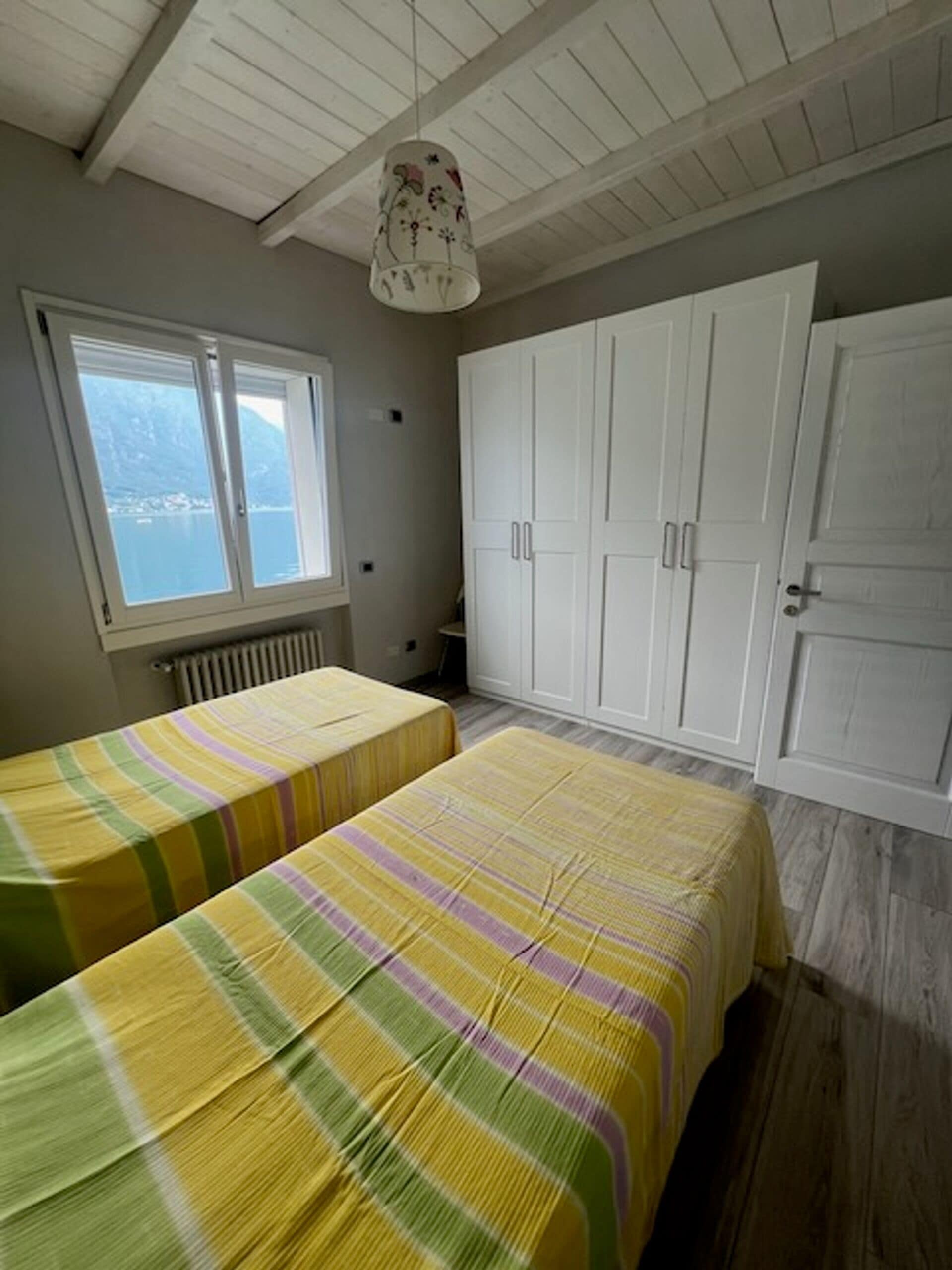 4 chambres, fer et planche à repasser, Wi-Fi