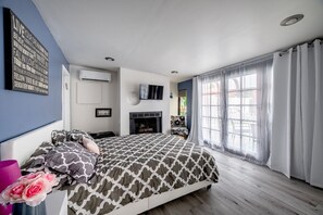 4 Schlafzimmer, Schreibtisch, Bügeleisen/Bügelbrett, kostenloses WLAN