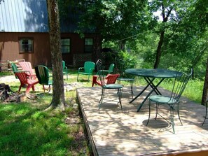 屋外ダイニングエリア