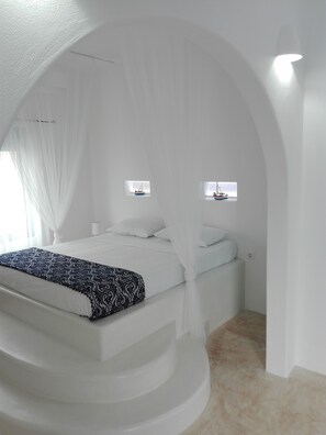 2 chambres, bureau, fer et planche à repasser, accès Internet