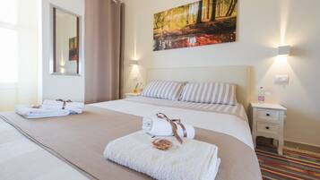 1 Schlafzimmer, Zimmersafe, Schreibtisch, schallisolierte Zimmer