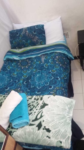 Shared Dormitory, Mixed Dorm, Shared Bathroom