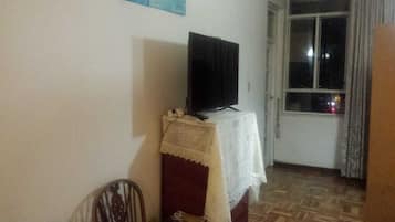 Shared Dormitory, Mixed Dorm, Shared Bathroom | Living area