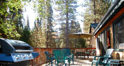 9N Fox Hollow Yosemiten kansallispuiston sisällä