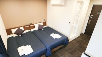 Free WiFi, bed sheets