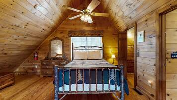 2 slaapkamers, een strijkplank/strijkijzer, internet, beddengoed