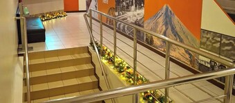 Trip Inn Near Airport or City Center