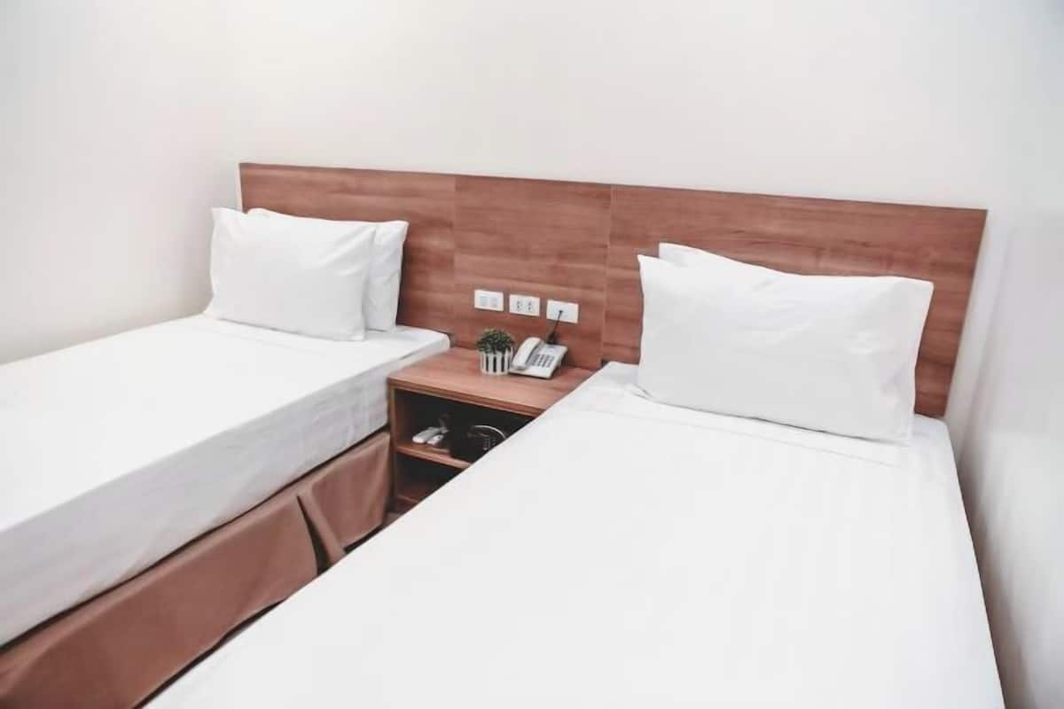 In-room safe, desk, blackout drapes, WiFi (free)