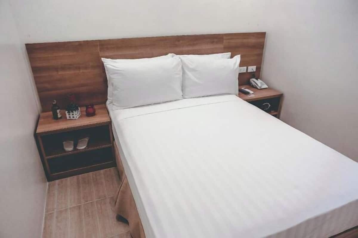 In-room safe, desk, blackout drapes, WiFi (free)