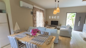Villa, 3 Bedrooms | In-room dining - Villa Yasemen by Villamnet (Istanbul)