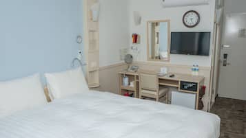 Double Room, Non Smoking | Desk, free WiFi
