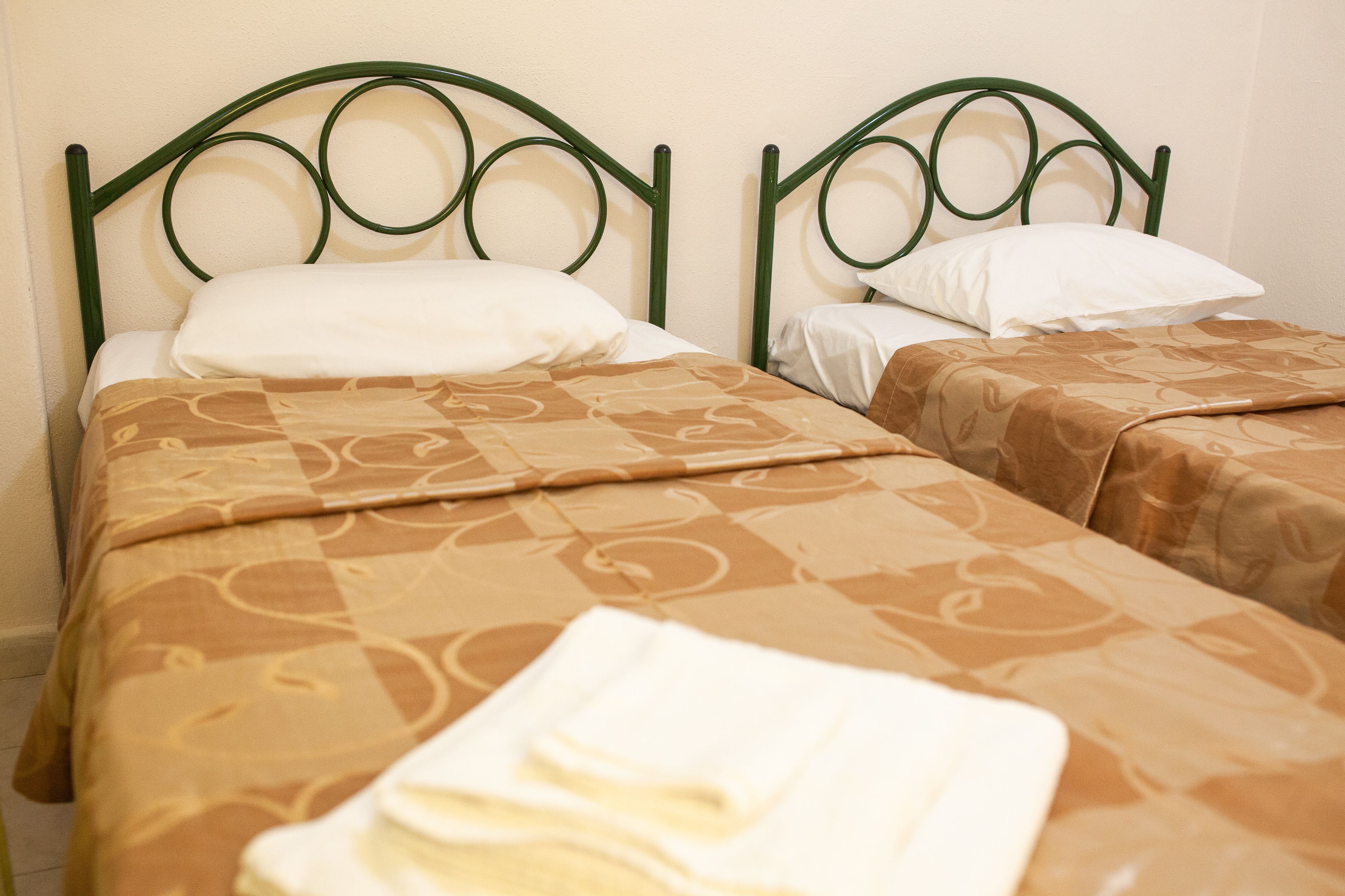 Een kluis op de kamer, gratis wifi, beddengoed