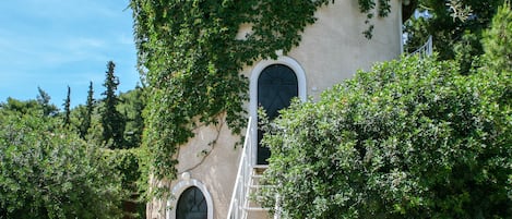 شرفة/رواق