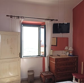 傳統雙人房 (Private External Bathroom) | 獨特裝潢、布置獨特、書桌、免費無線上網