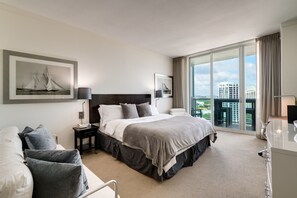 Luxury Studio Suite, Kitchen, Partial Ocean View (0 Bedroom) | In-room safe, desk, laptop workspace, blackout curtains - Ocean, Marina & City View Studio + Balcony #2 (Miami)