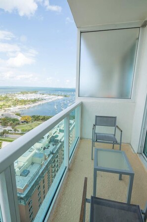 Balcony - Ocean, Marina & City View Studio + Balcony #2 (Miami)