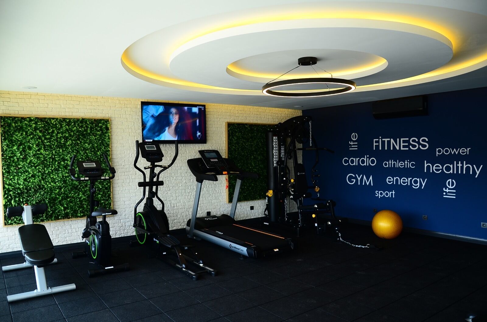 standard double room | in-room fitness