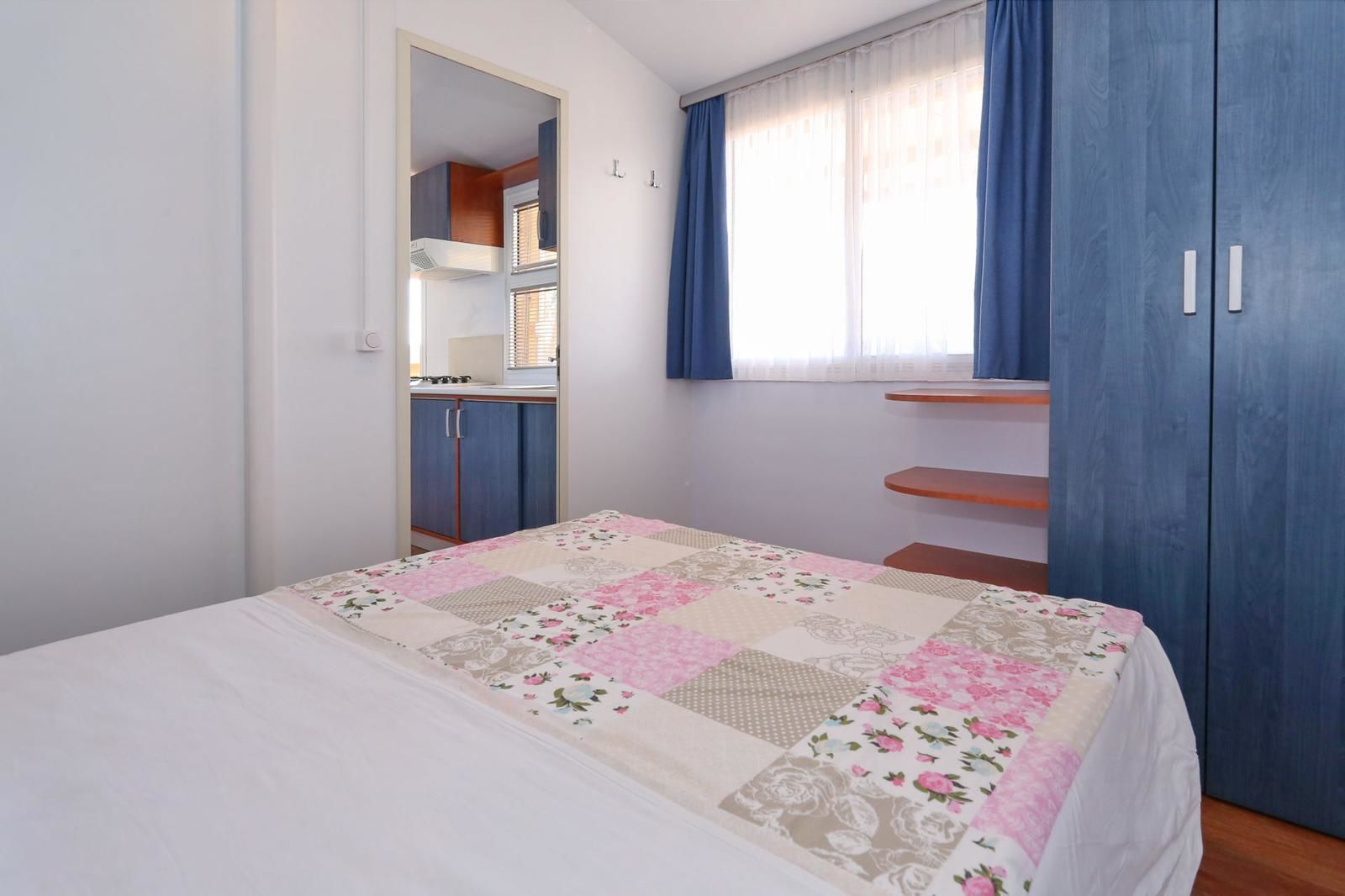 2 bedrooms, premium bedding, individually decorated