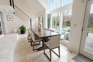 In-room dining - Villa Red Hut (Water Mill)